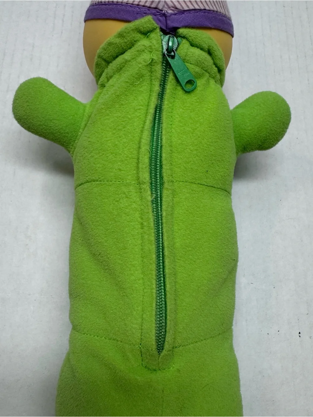 Vintage Hasbro Glo Worm Gloworm Plush Light Up Toy Works Playskool